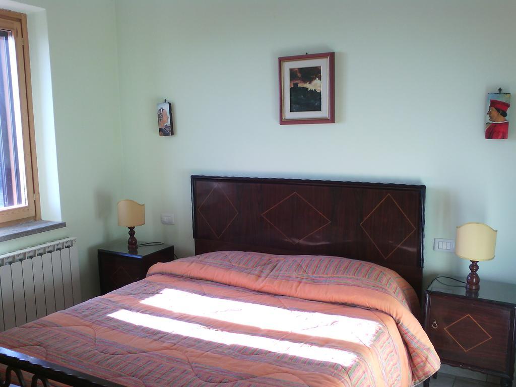 Villa Il Cerchio Delle Fate Torgiano Zimmer foto